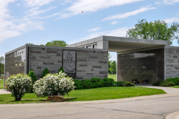 cemetery-mausoleum