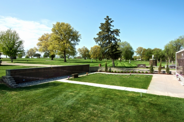 topeka-cemetery-cremation-niche