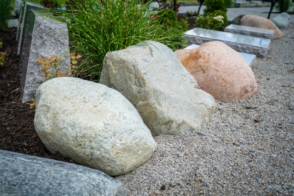 cremation-memorial-boulders