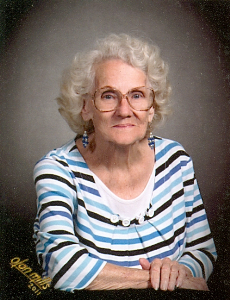 Obituary photo of Lila+Ann Pettit, Louisburg-KS