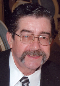 Obituary photo of Roger+Allen Grauel, Paola-KS