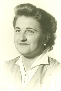 Obituary photo of Edna+Jean Kircher, Louisburg-KS