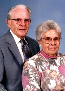 Obituary photo of Evelyn Janet Tague, Columbus-OH