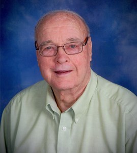 Obituary photo of Earl+E. Williams, Paola-KS
