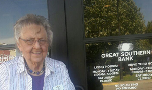 Obituary photo of Lucille Cox, Paola-KS