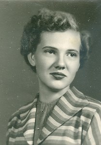 Obituary photo of Helen Viergever, Topeka-KS