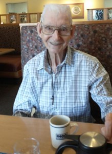 Obituary photo of Everett Molyneux, Casper-WY