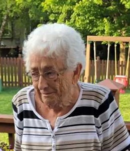Obituary photo of Lois Prewitt, Olathe-KS
