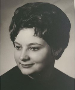 Obituary photo of Yvonne Hooker, Syracuse-NY