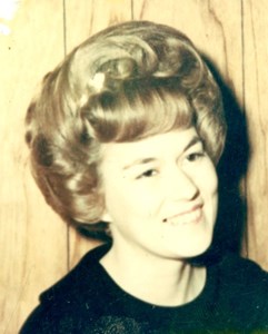 Obituary photo of Carolyn Bayless, Dove-KS