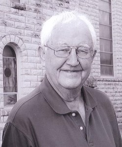 Obituary photo of Vernon Hecker, Junction City-KS