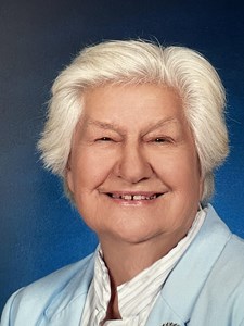 Obituary photo of Loraine Hoevenaar, Cincinnati-OH