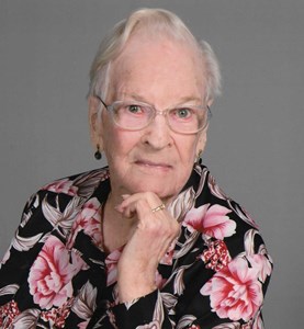 Obituary photo of Leola Passow, Dove-KS
